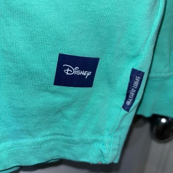Disney runDisney Half Marathon Weekend Spirit Jersey SZ M - Picture 2 of 10